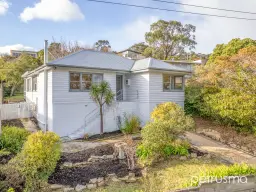 23 Malunna Road, Lindisfarne