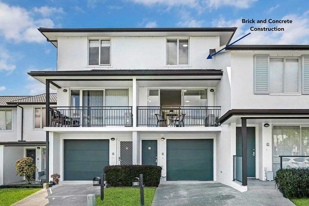 East Tamaki 2 Bedroom Walk To Botany - Parkside Living