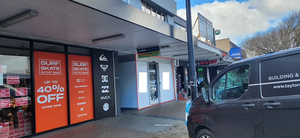 Browns Bay Well located Retail – Browns Bay