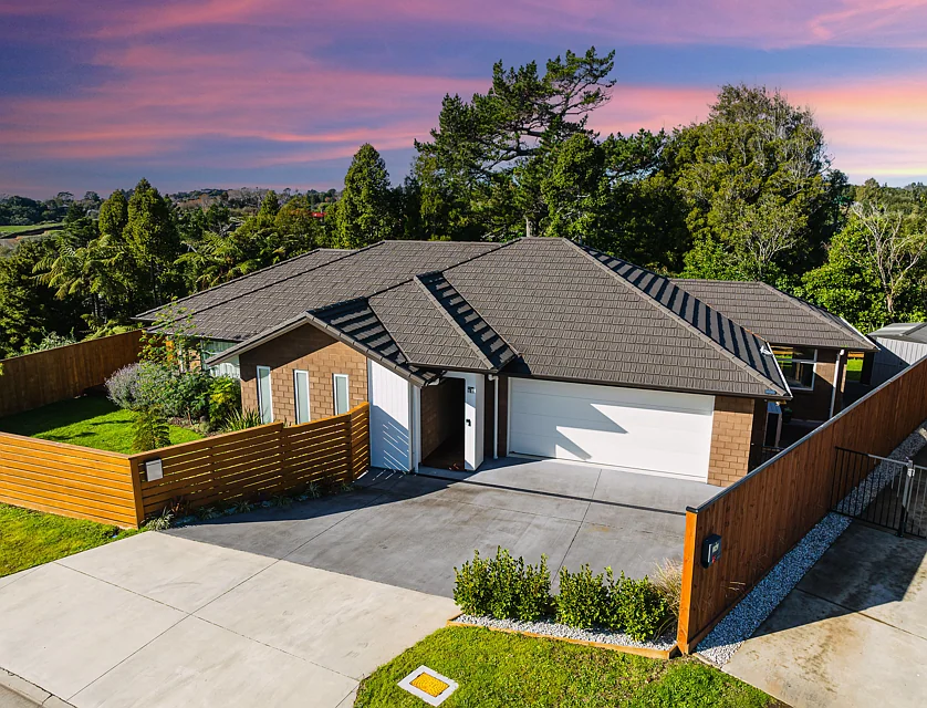 16 Atutahi Street, Hurdon, New Plymouth, 4 Bedrooms, 2 Bathrooms, House