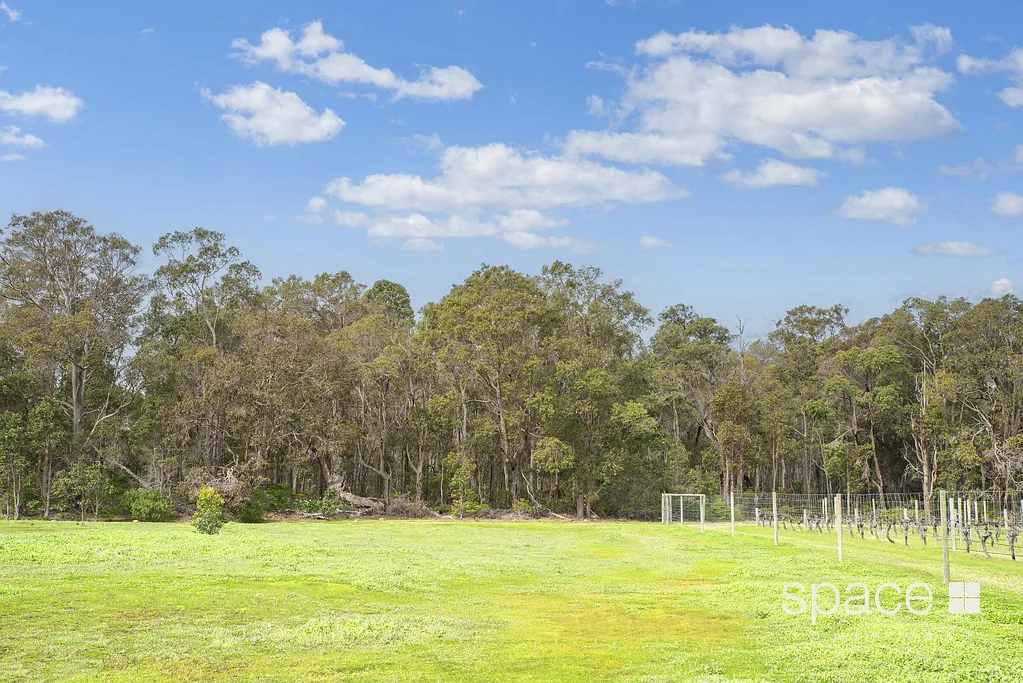 235 Abbeys Farm Road, Yallingup, WA 6282