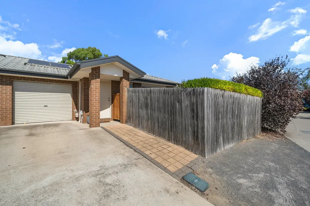 12/141 Macfarlane Burnet Avenue, Macgregor, ACT 2615
