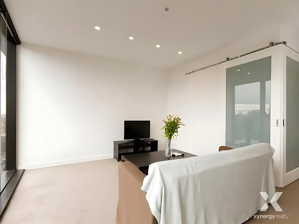 Spacious 2-Bedroom Apartment in South Yarra!