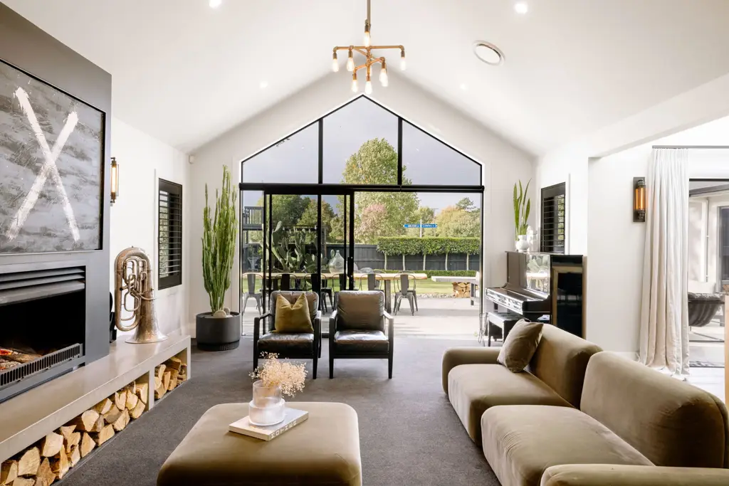 Cambridge 5कमरा A Luxurious Masterpiece