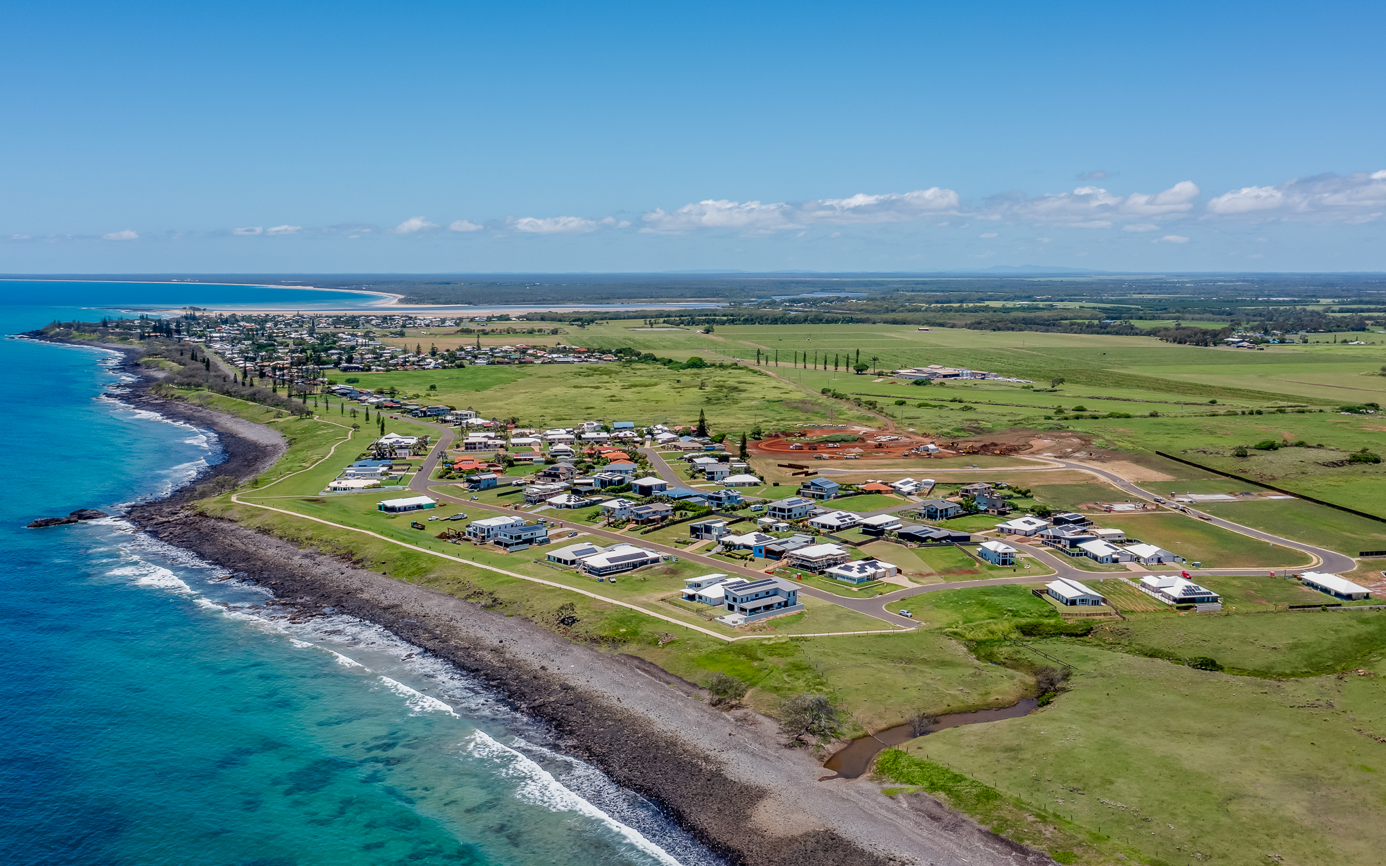 41 OCEAN ST, BURNETT HEADS QLD 4670, 0 Kuwarto, 0 Banyo, Section