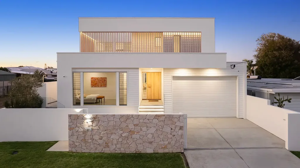 Golden Beach 5 Bedroom Luxury, lifestyle, and location in perfect harmony