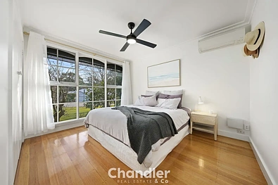 50 Moores Road, Monbulk, VIC 3793, 4 slaapkamers, 1 badkamers, House