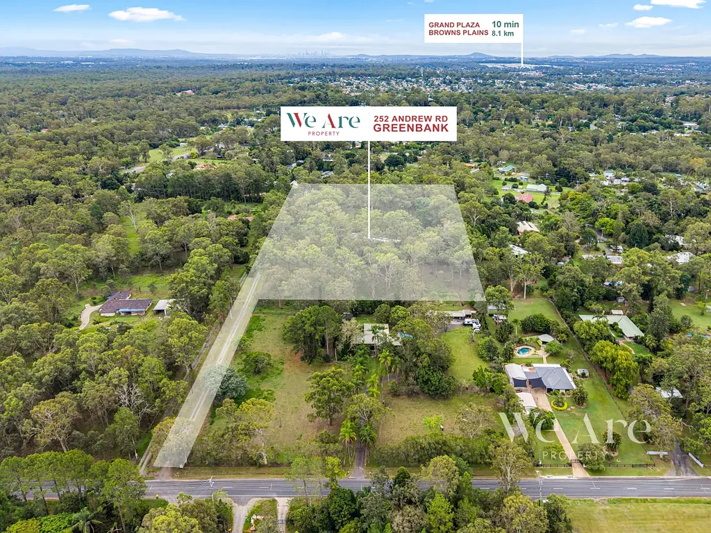 Greenbank 5બેડરૂમ 5 Acres. 3 Dwellings. Emerging Community Zoning – Logan’s Next Growth Hotspot”