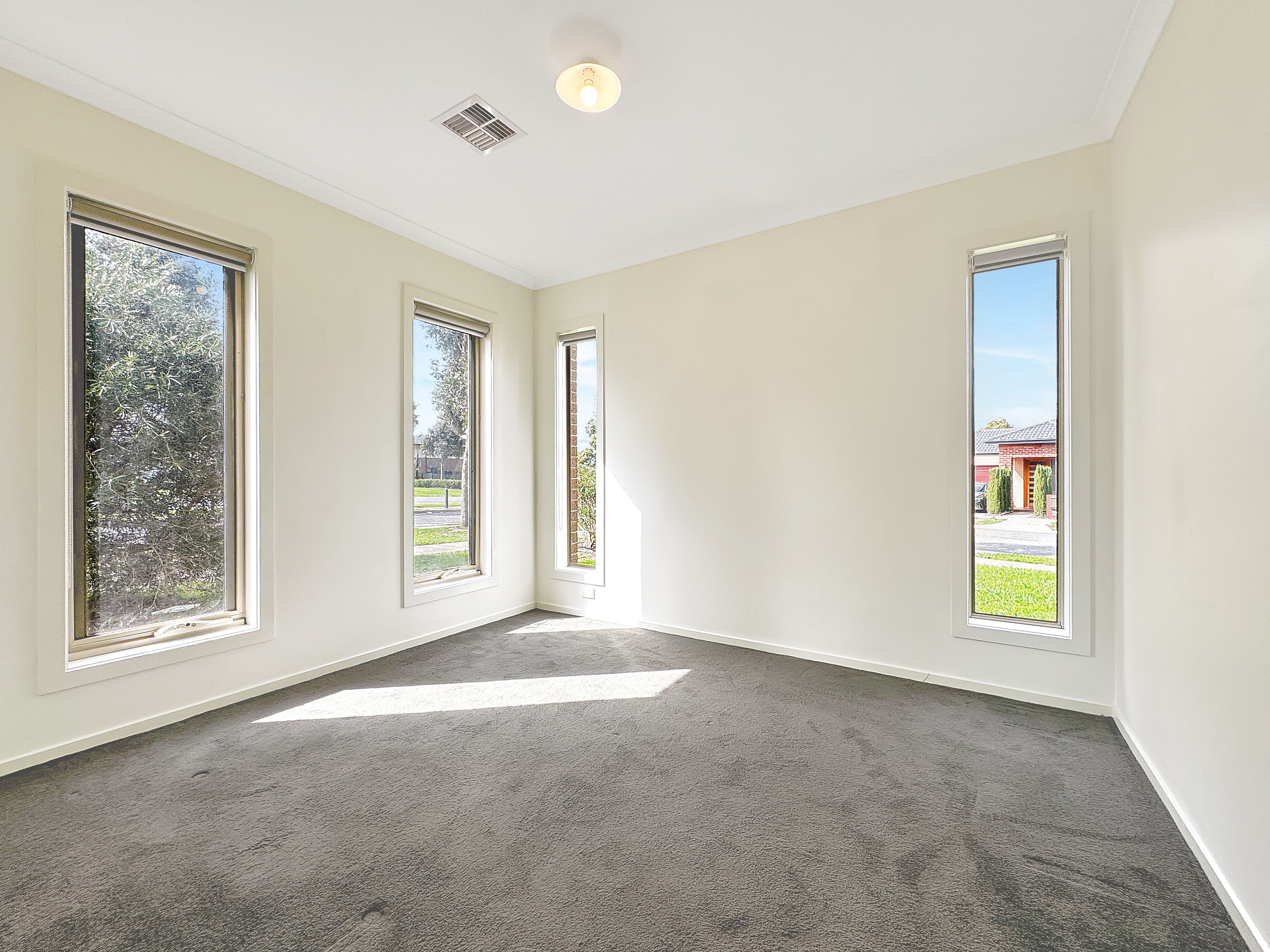 29 EVERGREEN CR, CRAIGIEBURN VIC 3064, 0房, 0浴, House