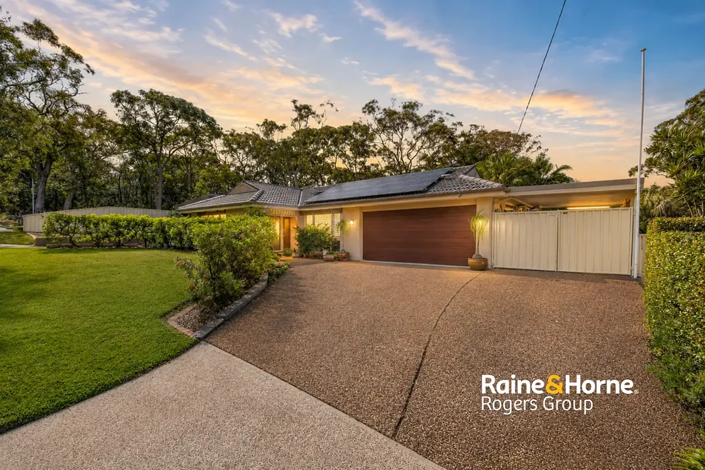 Lake Munmorah 5房  Private Family Oasis