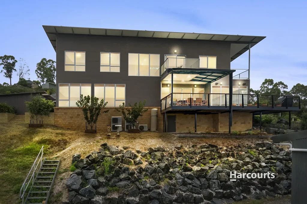 Penguin 5غرفة نوم Premium Penguin Property, Luxury Lifestyle with Business Opportunities.