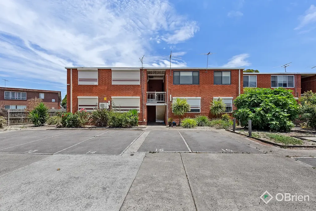 12/12 Percy Street, St Albans, VIC 3021