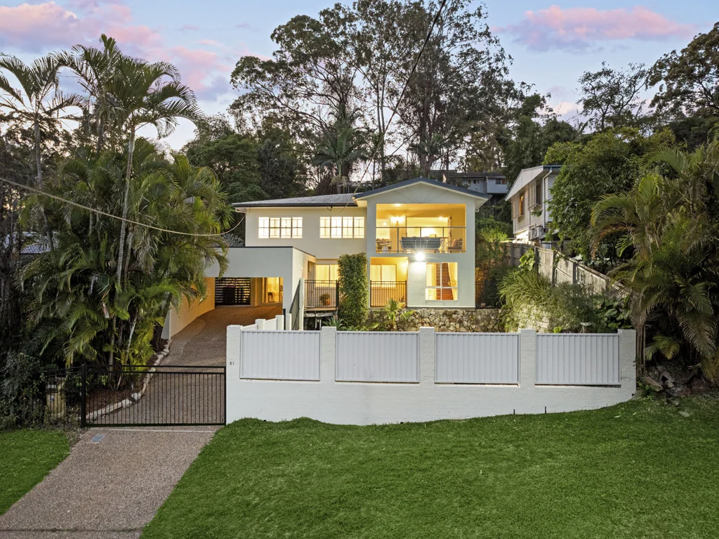 Holland Park West 6બેડરૂમ One Home. Multiple Possibilities.