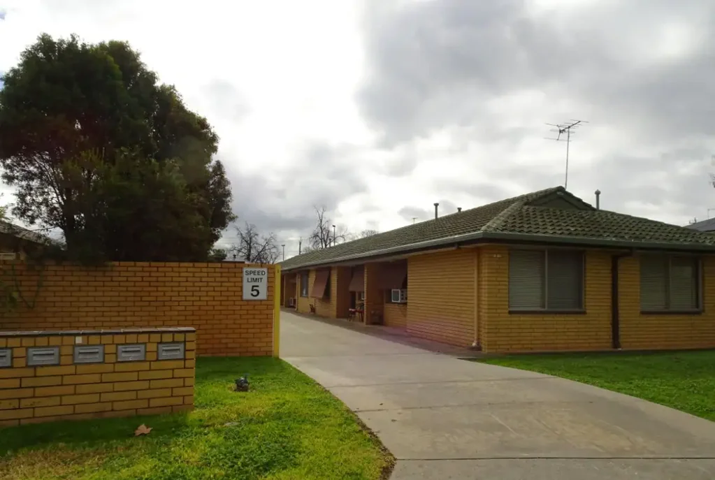 2/510 Butson Avenue, South Albury, NSW 2640