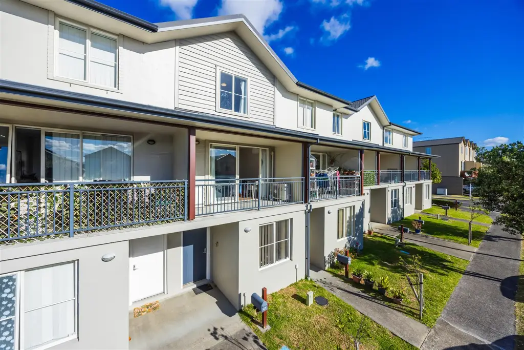 Dannemora 3Moenga Stylish & Spacious Home in Dannemora!