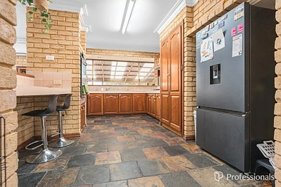 24 Glenview Street, Mount Tarcoola, WA 6530, 4 habitaciones, 2 baños, House