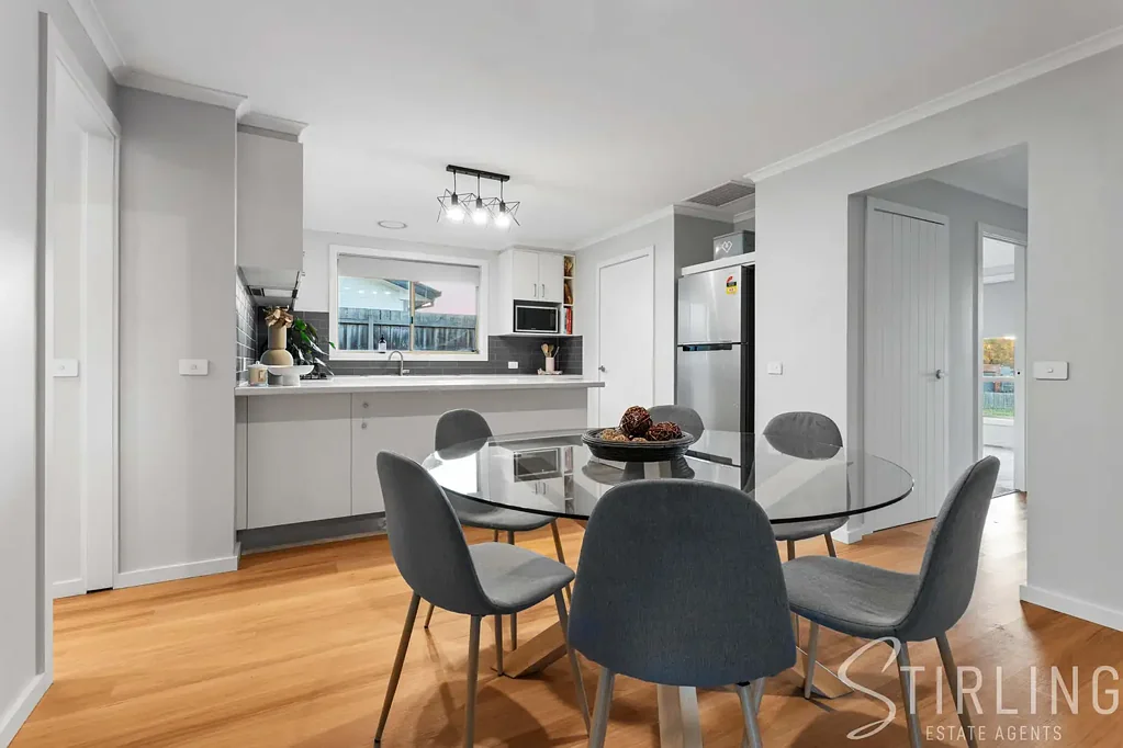 Somerville 3Kwarto Entertain in Style on 828m²