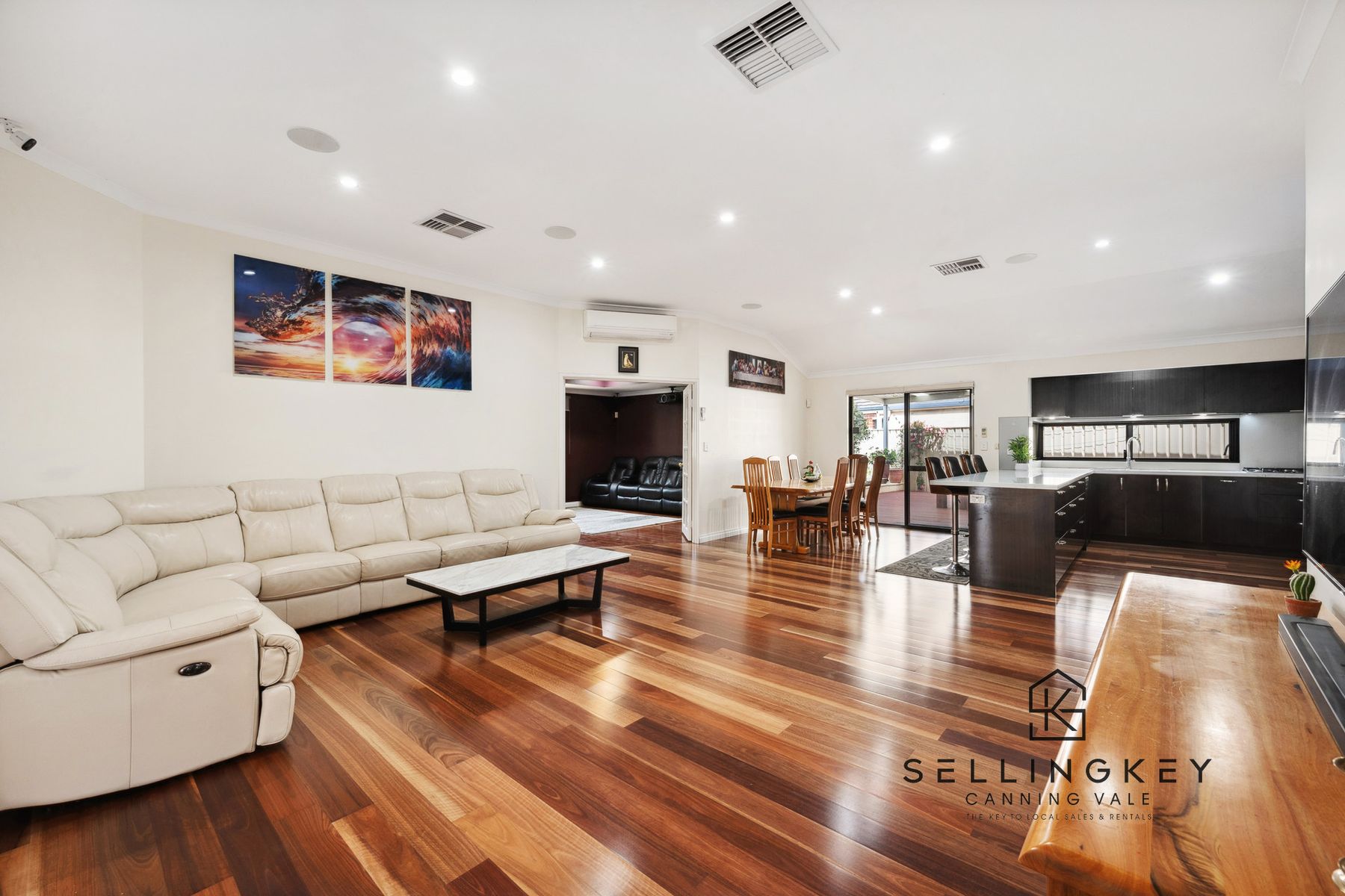 15 ORKNEY CR, CANNING VALE WA 6155, 0 침실, 0 욕실, House