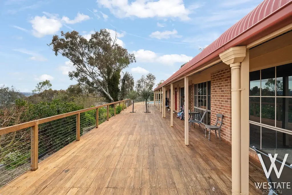 Watton 30 ACRES, ENDLESS VIEWS - YOUR ULTIMATE COUNTRY ESCAPE