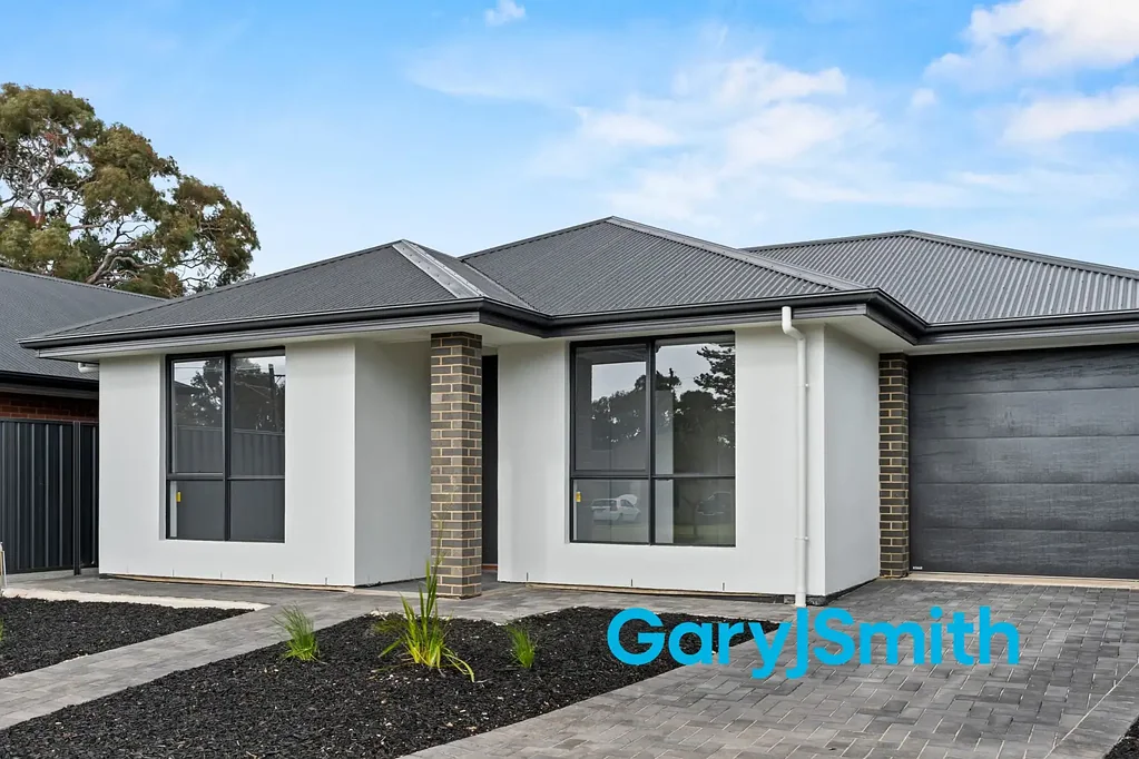 Modern, Low-Maintenance Living in a Convenient Location