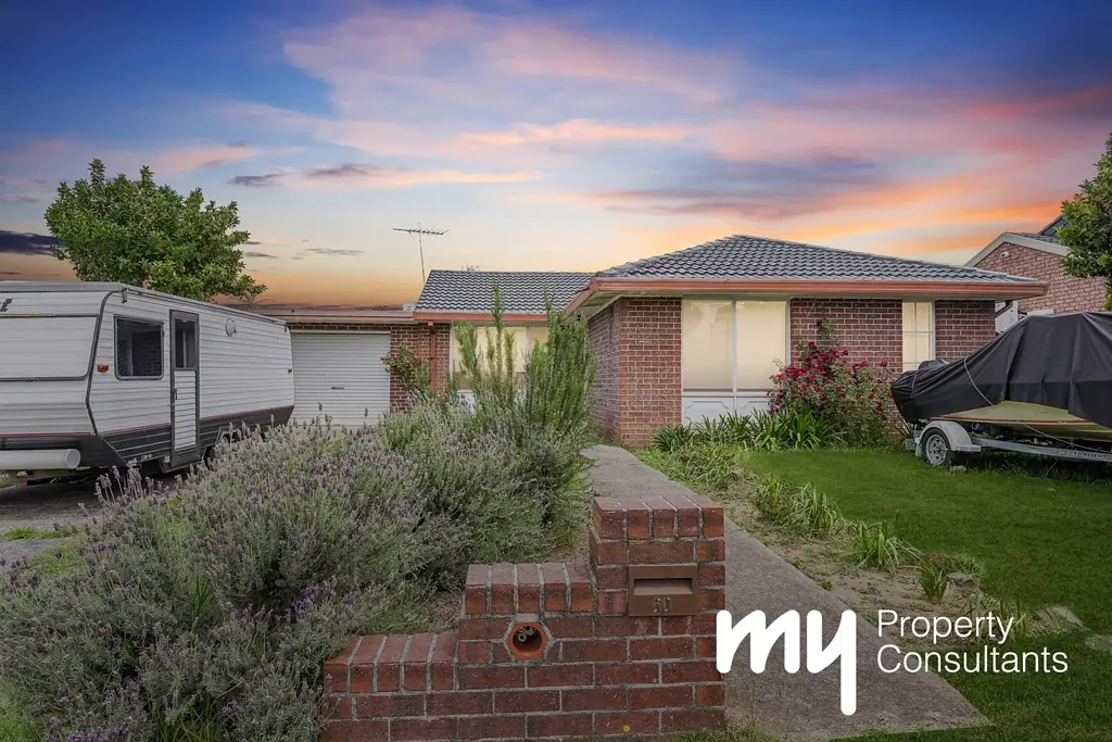 60 Potoroo Avenue, St Helens Park, NSW 2560