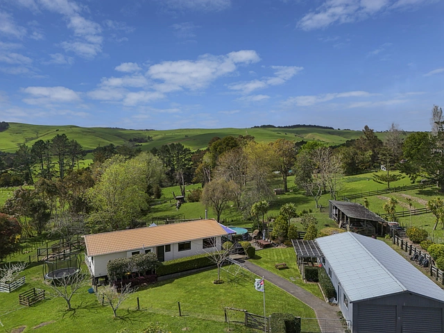 1187 Peak Road, Waimauku, Rodney District