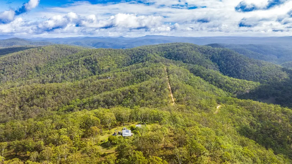 Tabulam Private Off-Grid Sanctuary with Panoramic Valley Views