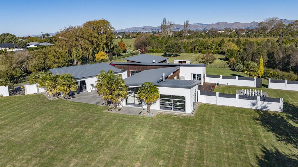 Burwood 5Zimmer Spectacular Tranquil Setting