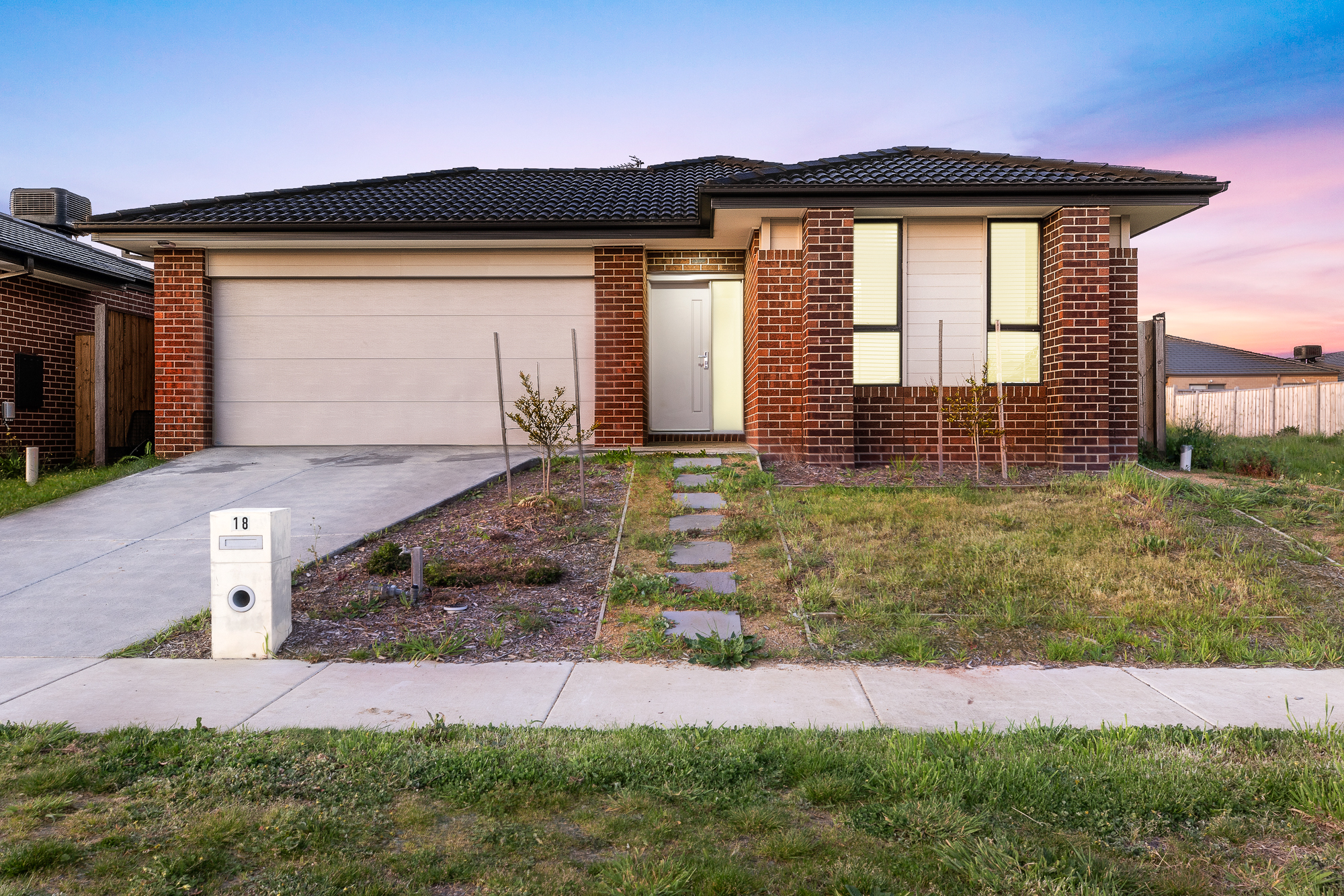 18 VALBERG ST, WINTER VALLEY VIC 3358, 0 침실, 0 욕실, House