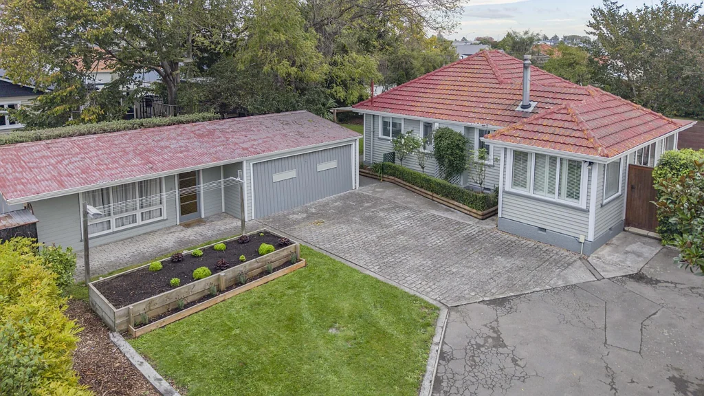 Redwood 3Zimmer Private, Spacious & Packed with Potential