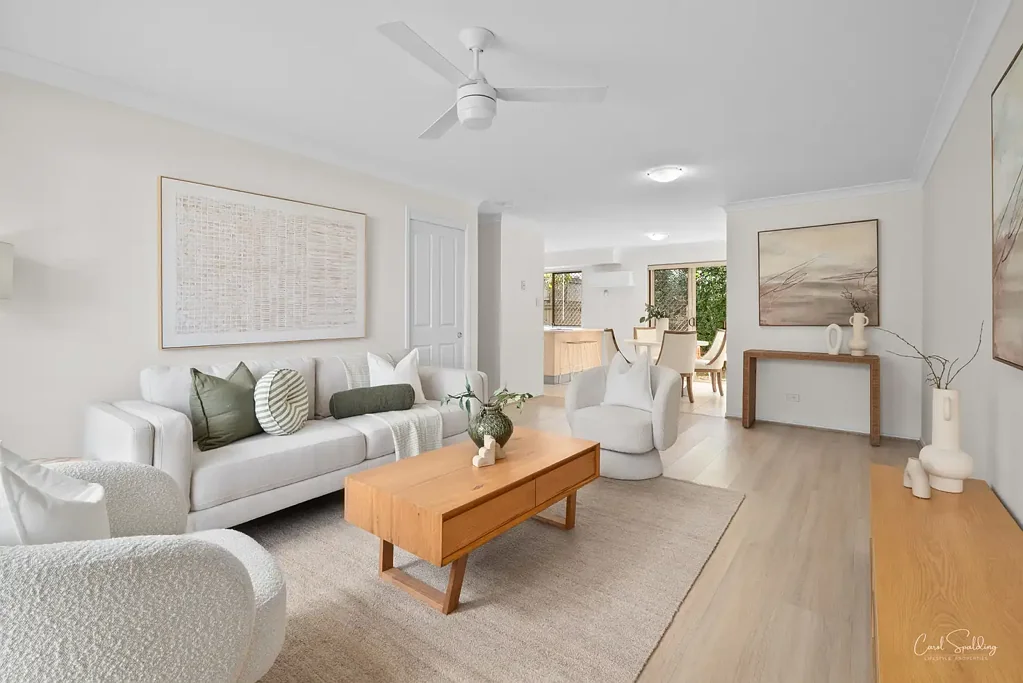 Carina 3બેડરૂમ MOVE IN READY! A Peaceful Carina Retreat with Space, Comfort and Convenience