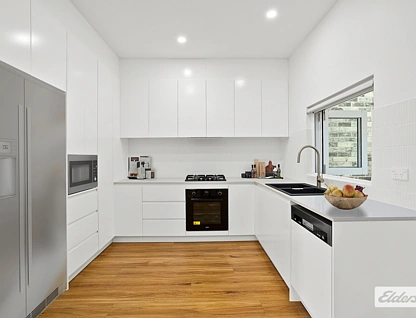 8a Coolgardie Street, East Corrimal, Wollongong - Greater Region, 3 rūma, 2 rūma horoi, Townhouse