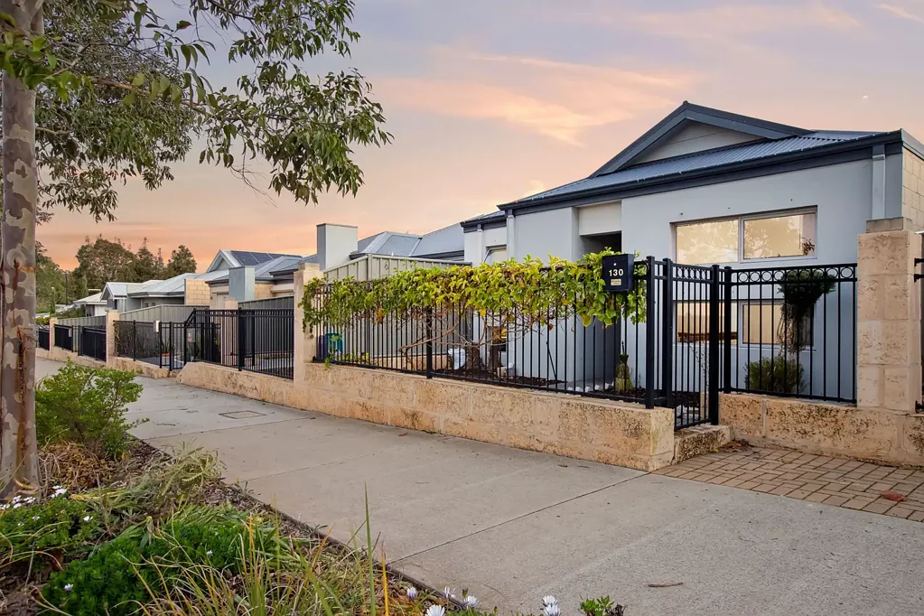 130 Lambeth Circle, Wellard, WA 6170