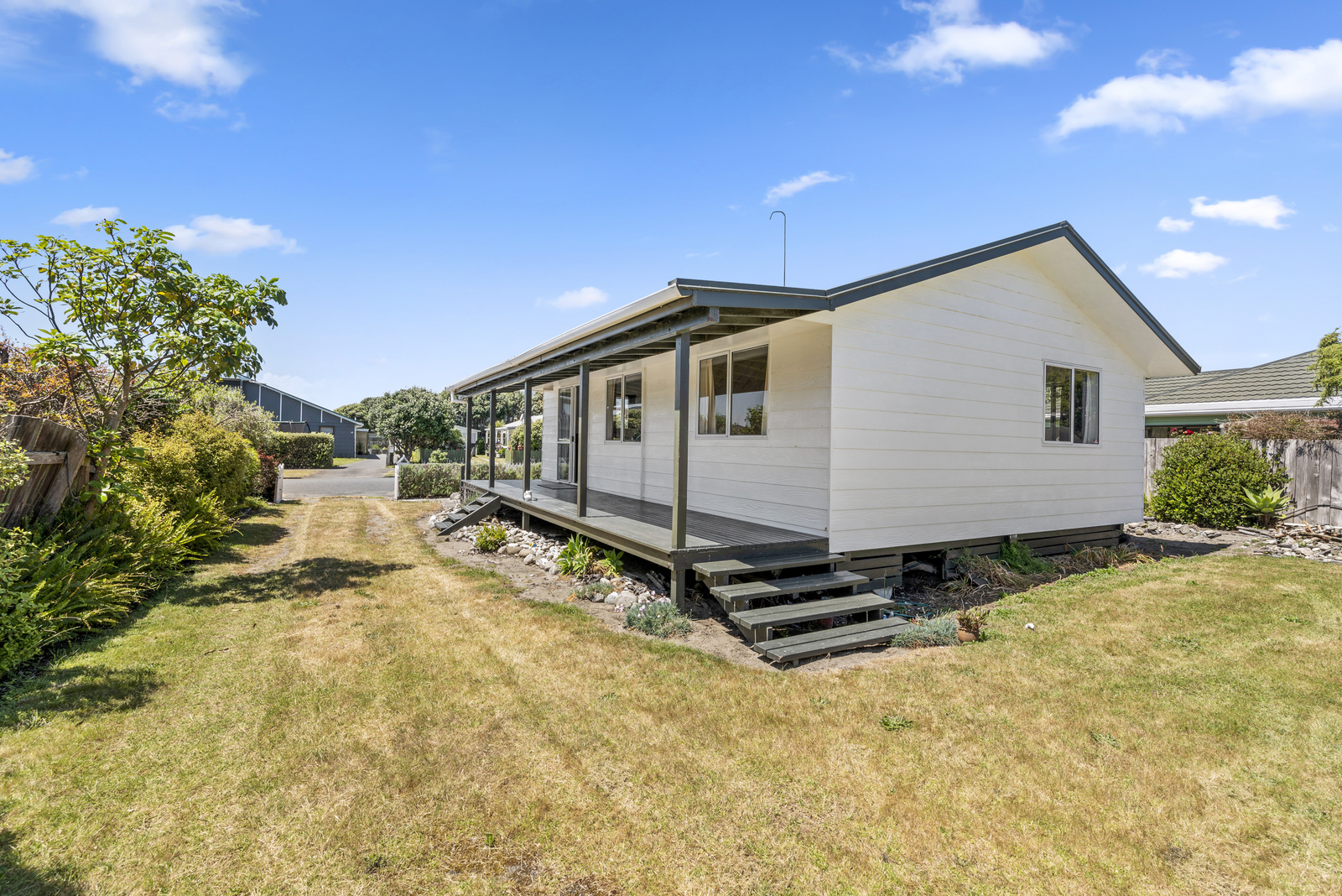 10 Reeves Street, Waikanae Beach, Kapiti Coast, 2 Bedrooms, 1 Bathrooms