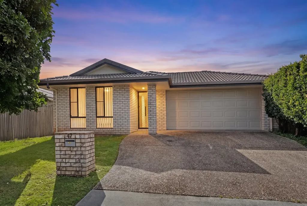 Kallangur 4Moenga Spacious, Stylish & Designed for Modern Family Living