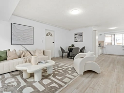 2/58 Kings Road, Five Dock