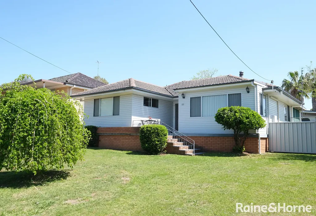 Inverell 3침실 Ideal for Entertaining!