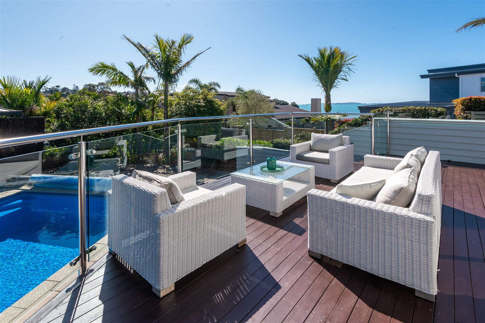 16 Sea View Terrace, Cockle Bay, Auckland - Manukau, 5部屋, 3バスルーム