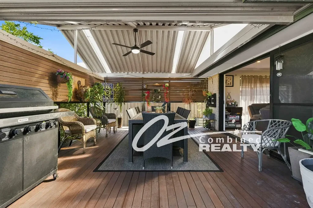 Sanctuary Point 4Kwarto Spacious Coastal Family Living with Exceptional Entertaining