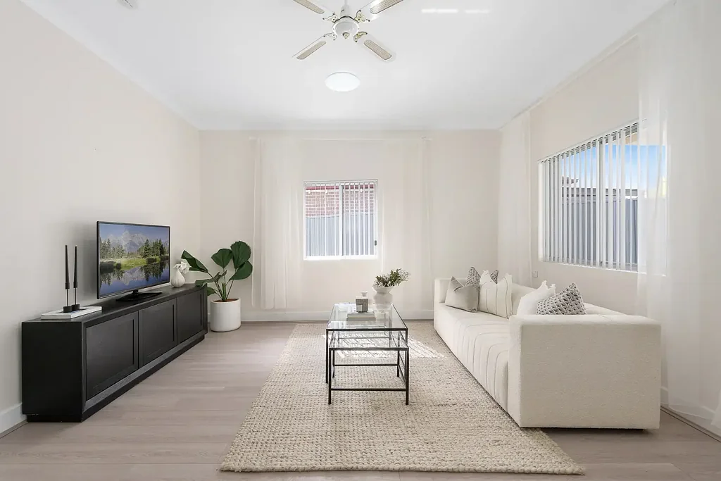 Bardwell Valley 4房  Renovated Bungalow Embodies Sophistication and Charm in Premier Pocket