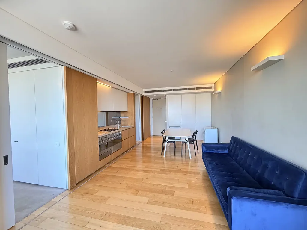 LEVEL 8 | MODERN & PARTLY FURNISHED TWO BEDROOMS WITH CITY VIEWS | @ CENTRAL PARK