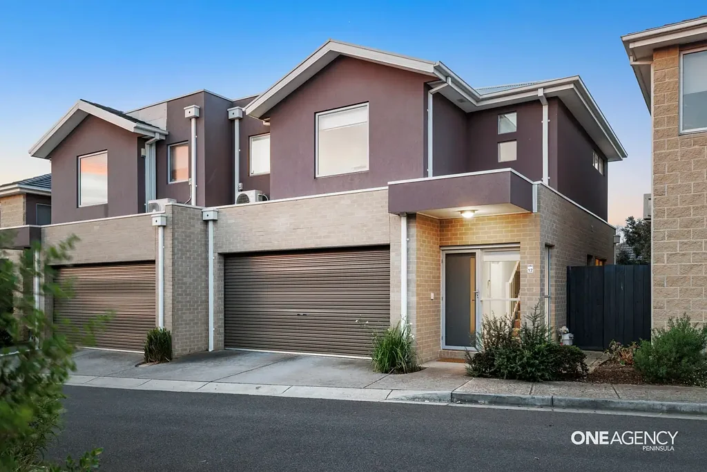 12 Seacrest Place, Mount Martha, VIC 3934