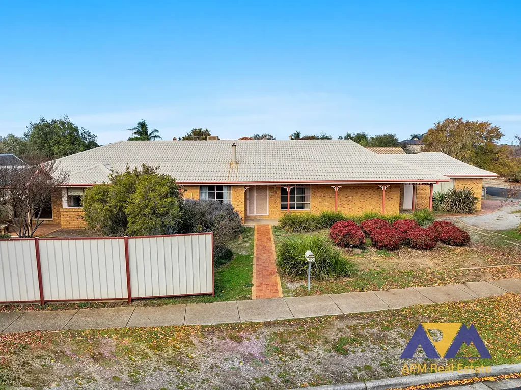Werribee 4部屋 Stylish Family Living on Expansive Corner Block in Prime Werribee Location