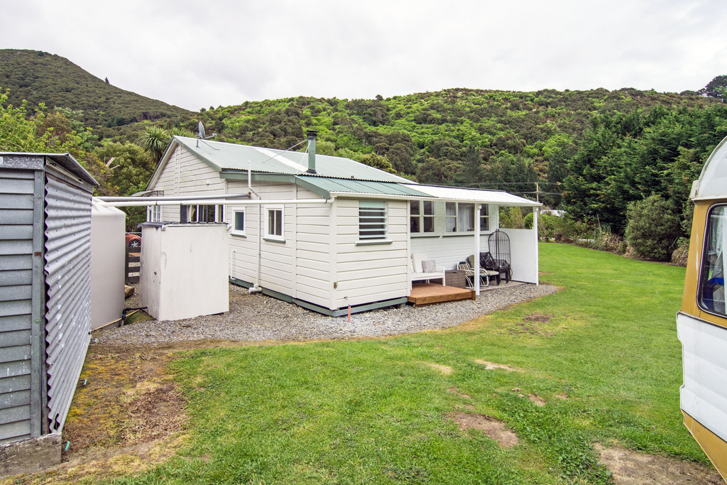 27 Mclaughlin Drive, Tinui, Masterton, 3 Kuwarto, 0 Banyo