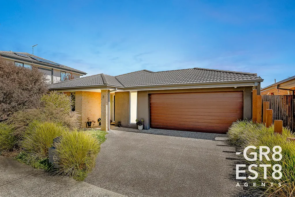 3 Strickland Street, Cranbourne West, VIC 3977