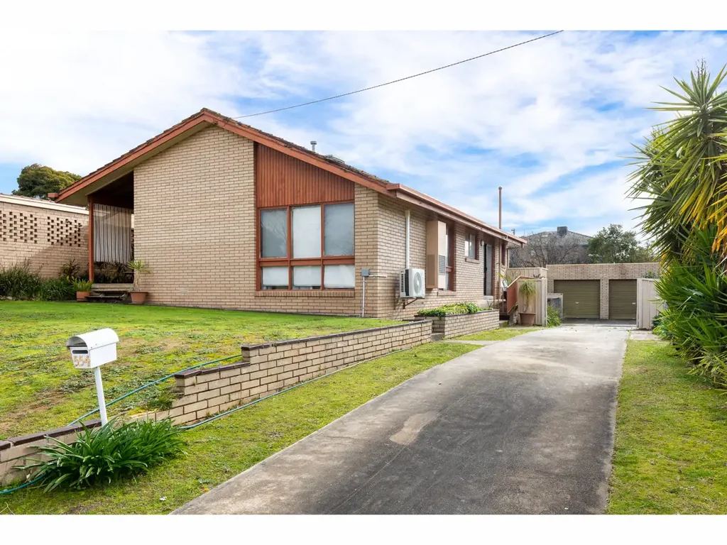 North Albury 3कमरा AFFORDABLE LIVING WITH CHARACTER AND COMFORT