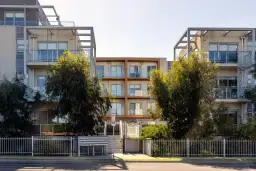 107/1215 Centre Road, Oakleigh South