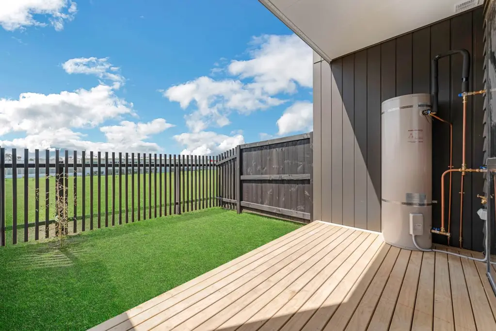 Lot 8/17 Barneys Farm Road, Clendon Park, Manukau City, Auckland