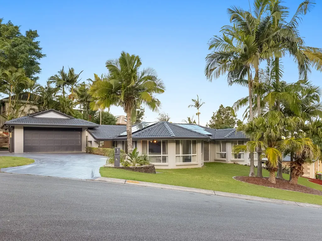 Pacific Pines 4غرفة نوم Contemporary Comfort on Clipperton Chase!