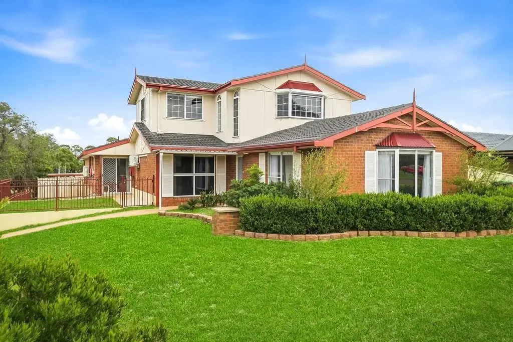 Minchinbury 5Habitaciones Large Family Home on a 686m² Corner Block!!!